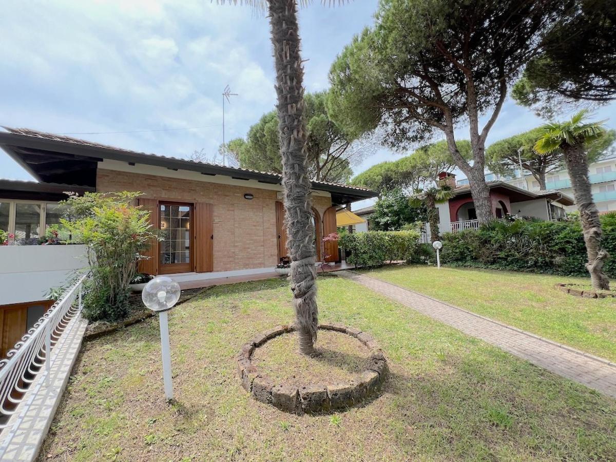 Villa Palm Линяно Сабиадоро Екстериор снимка