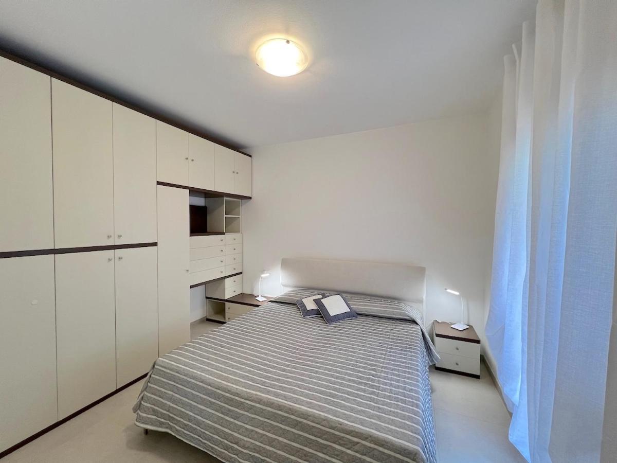 Villa Palm Линяно Сабиадоро Екстериор снимка